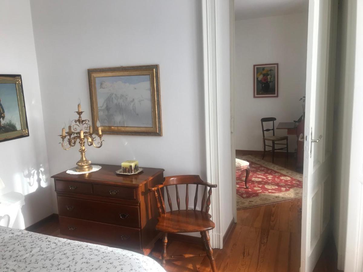 A Due Passi Dal Duomo Hotel Biella Bagian luar foto